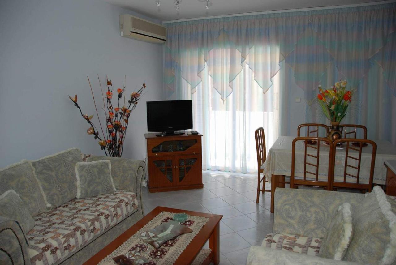 The Hill Apartment Sarande Exterior photo